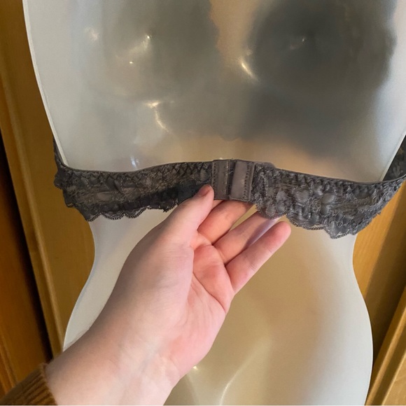 Free People • Lace Galloon Halter Bra in Grey - Picture 6 of 8